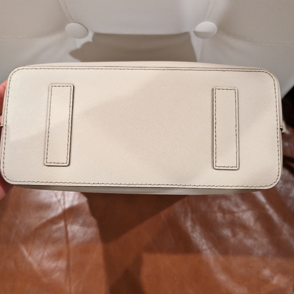 Kate Spade Bag - Picture 3 of 5